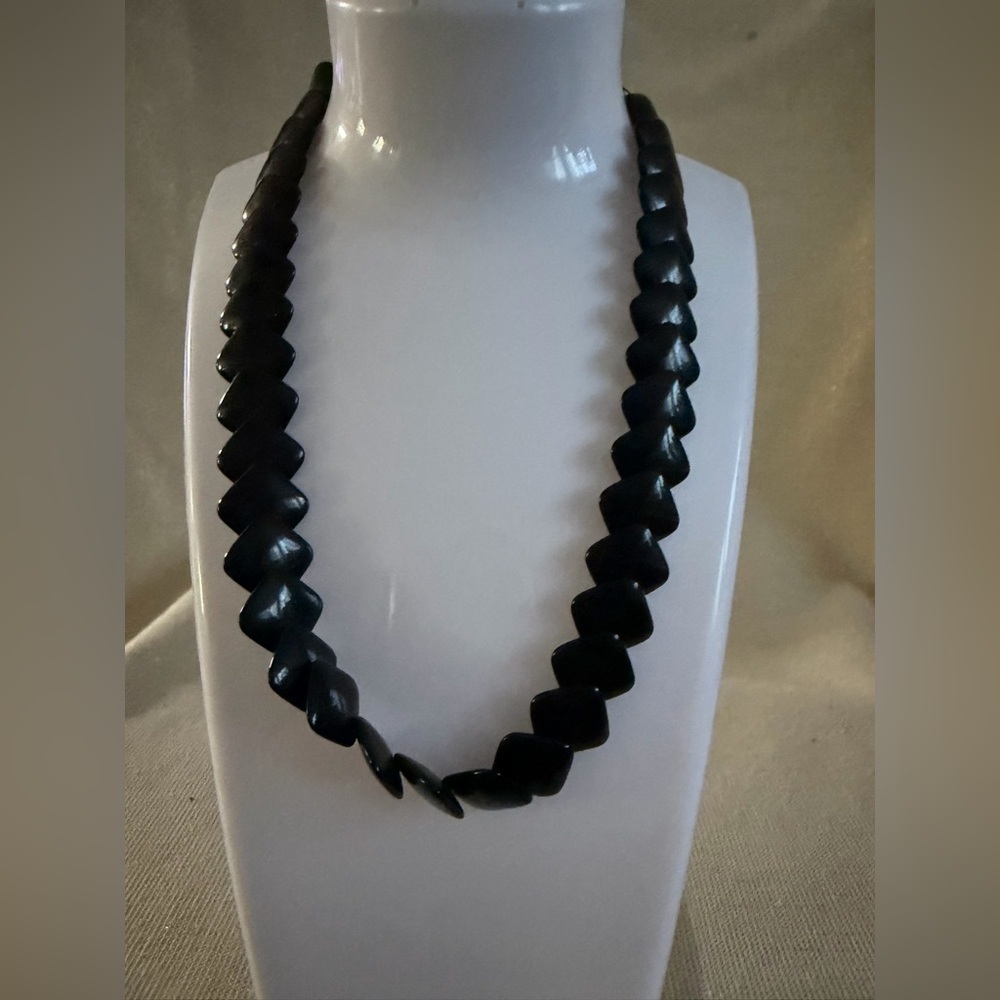 Black Twisted Bead Necklace - Women Jewelry